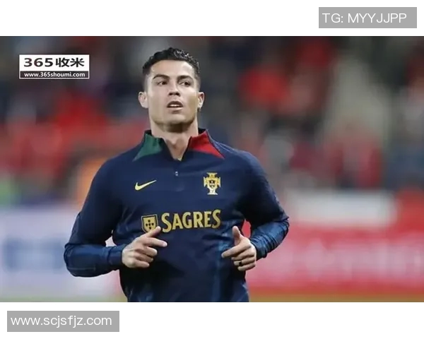 C罗足球生涯最新动态与成就分析精彩PPT分享
